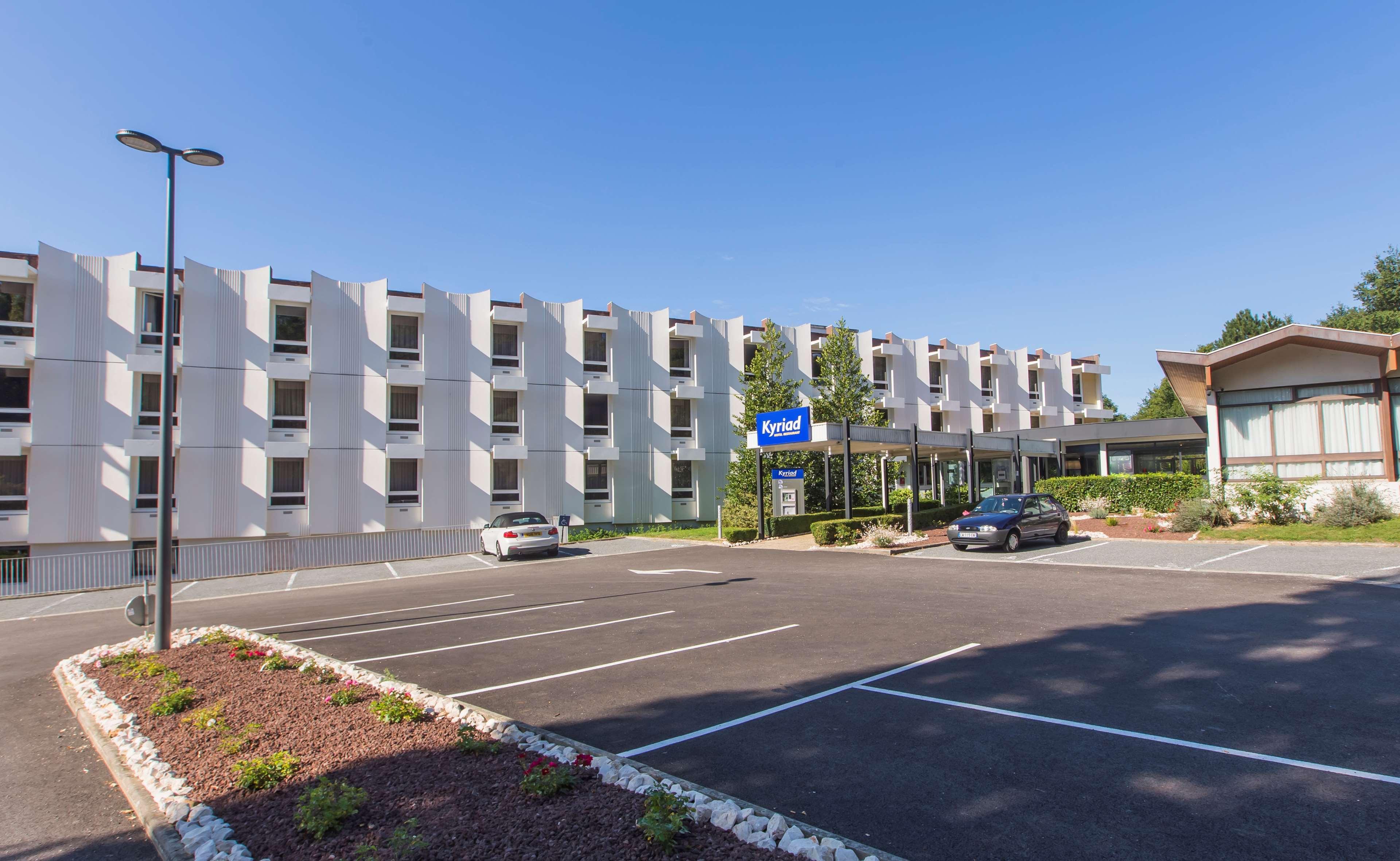 Kyriad Montchanin Le Creusot Luaran gambar