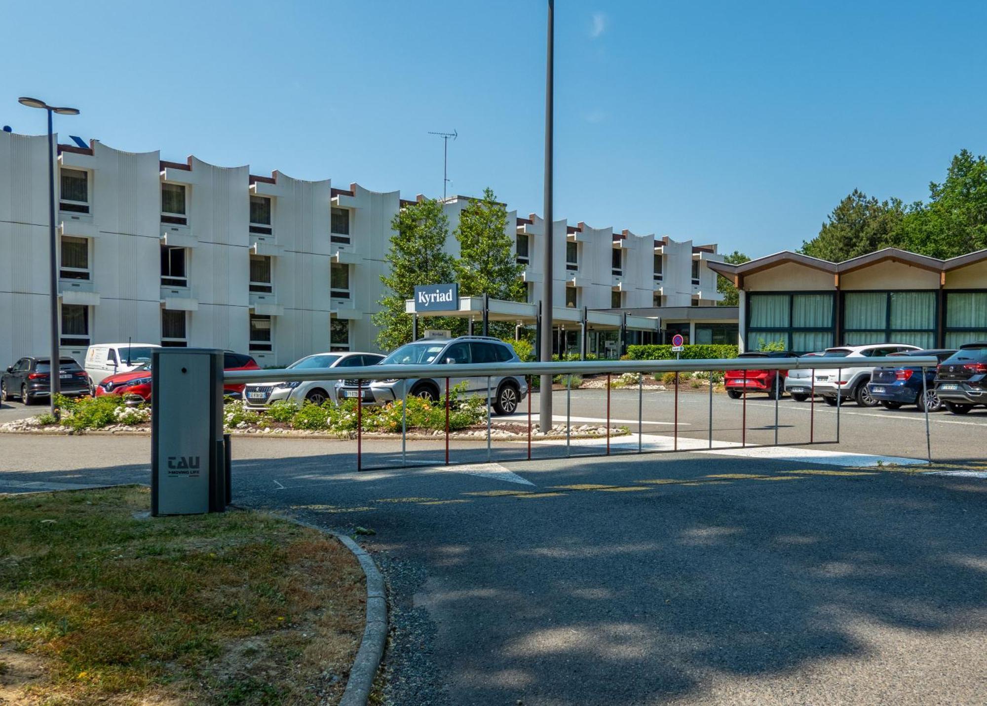 Kyriad Montchanin Le Creusot Luaran gambar